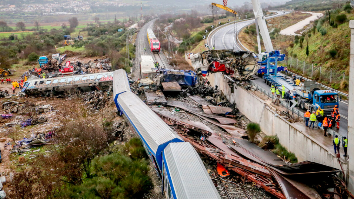Τραγωδία στα Τέμπη: Νέα ηχητικά ντοκουμέντα αποκαλύπτουν πανικό και ασυνεννοησία.