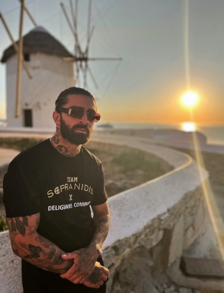 «Ζω από θαύμα, αλλά δεν σταμάτησα ποτέ να παλεύω» – Ο Λεωνίδας Σωπρανίδης μιλά για τη ζωή, τον διαβήτη και την πυγμαχία.