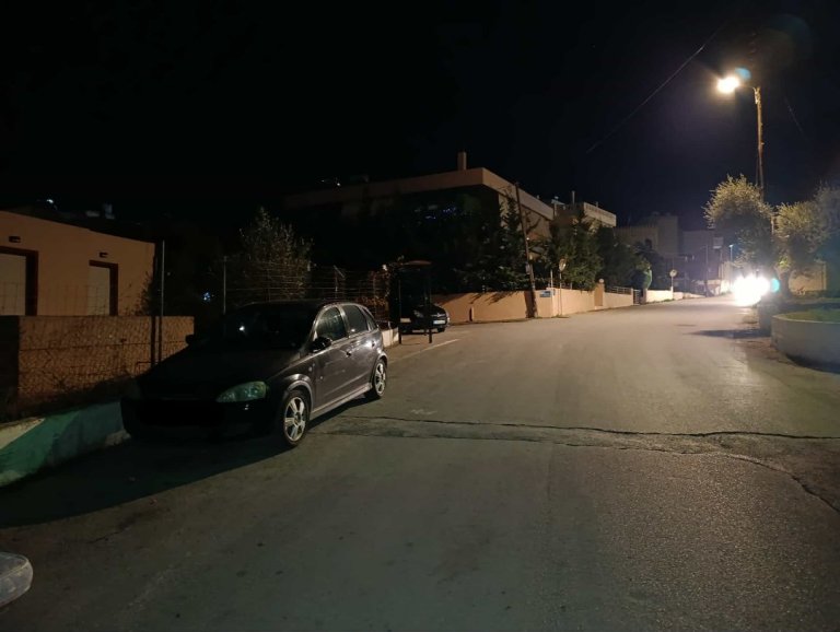Γαλατάς Χανίων: Ετοιμόρροπη στάση λεωφορείου επικίνδυνη για τους κατοίκους!